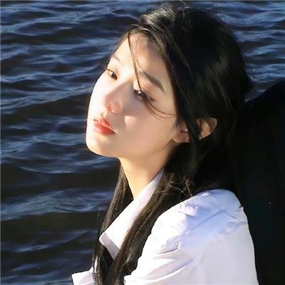彩凤云裳